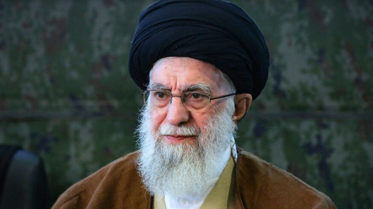 সুরক্ষিত ভবনে যেভাবে নিহত হন খামেনি