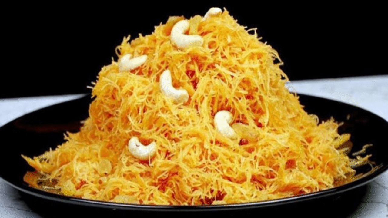 ঈদের দিন সকালে দুধ সেমাই ও জর্দা সেমাই, জেনে নিন রেসিপি