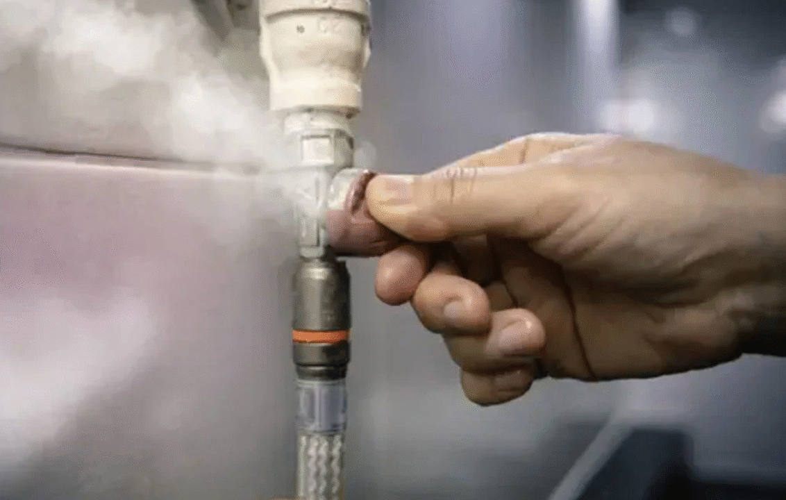 ঈদের ছুটিতে বাড়ি যাওয়ার আগে যা যা চেক করা জরুরি