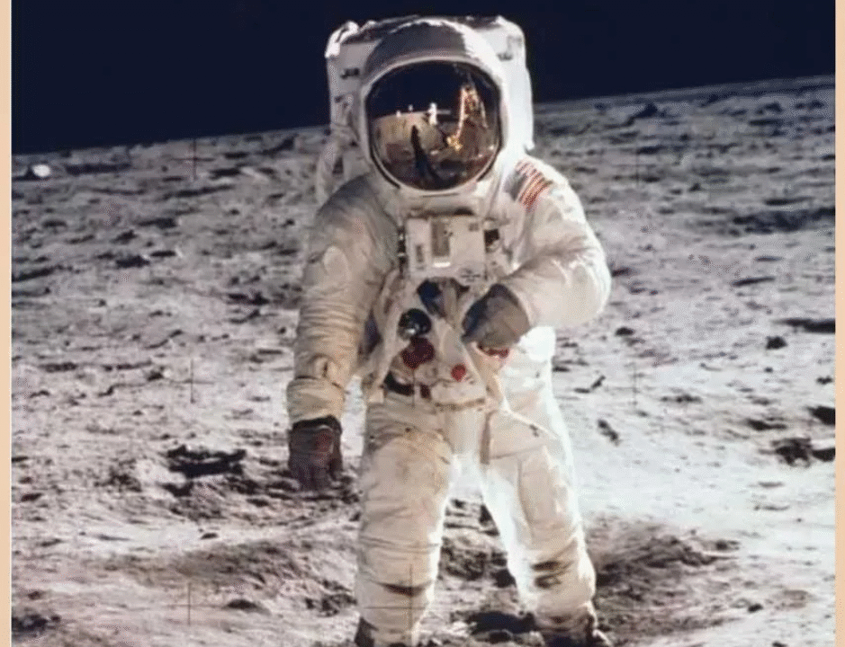 আর্টেমিস-২ নভোচারীরা কেন চাঁদে পা রাখবেন না?