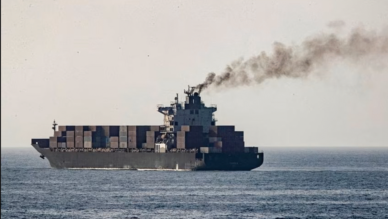 ৩টি ইরানি ট্যাংকার জব্দ করল যুক্তরাষ্ট্র