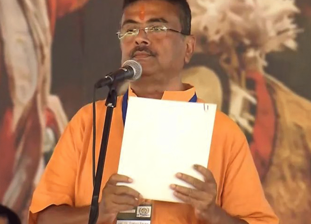 পশ্চিমবঙ্গের মুখ্যমন্ত্রী হিসেবে শপথ নিলেন শুভেন্দু অধিকারী