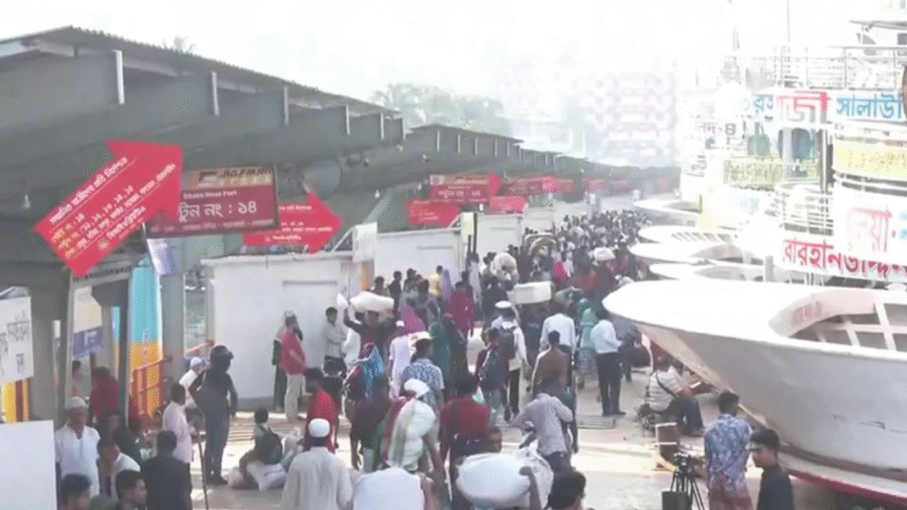 ঈদের ছুটি শেষে রাজধানীতে ফিরছেন নগরবাসী