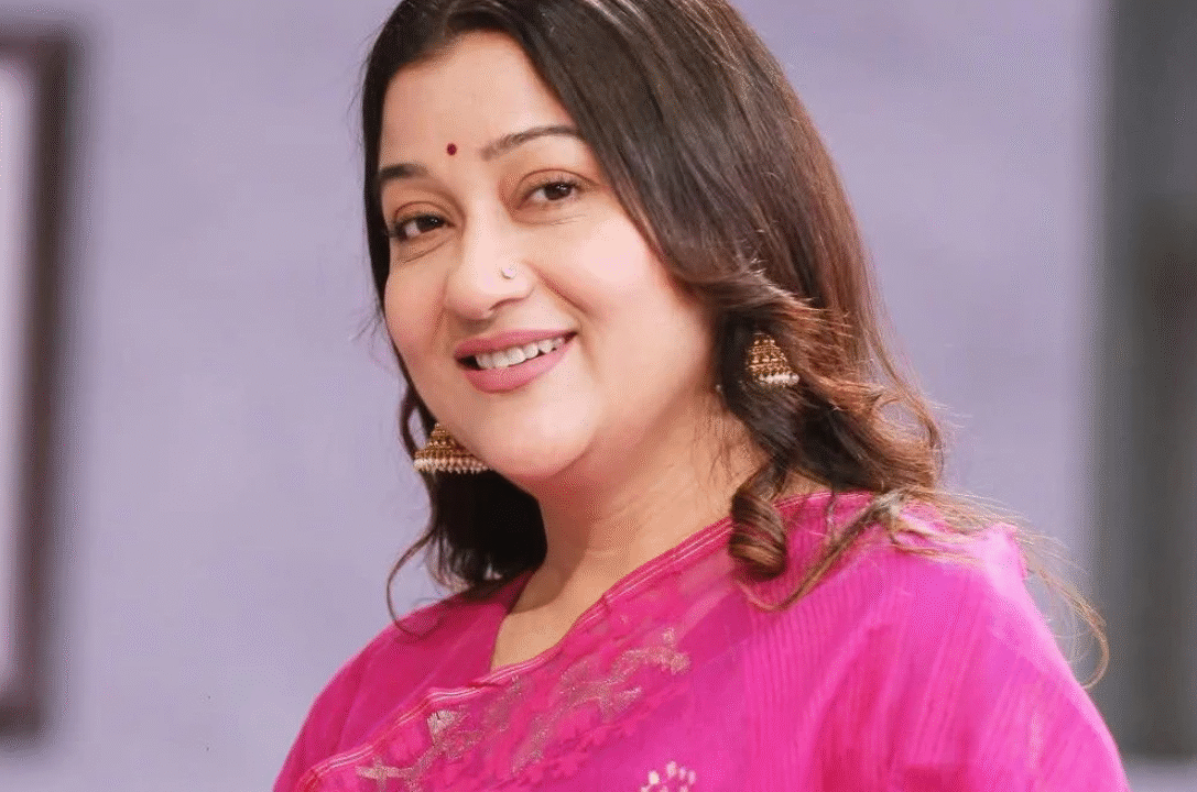 ভক্ত-অনুরাগীদের কাছে দোয়া চাইলেন দীপা খন্দকার