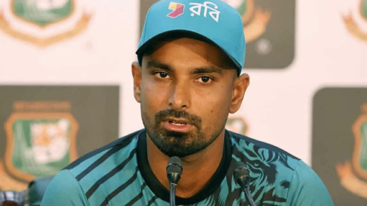 এলপিএল থেকে নাম সরিয়ে নিলেন লিটন